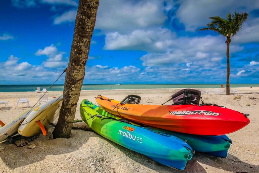 sanibel beach kayaking